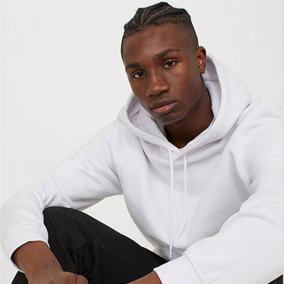 http://43.204.190.18/products/men-white-relaxed-fit-hoodie