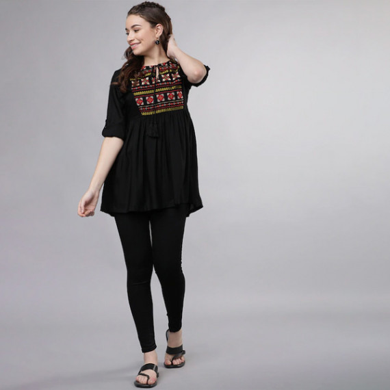 http://43.204.190.18/products/women-black-solid-tunic