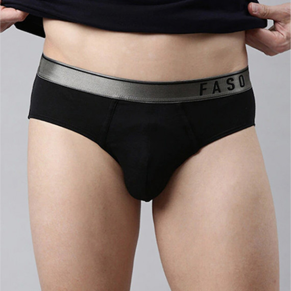 http://43.204.190.18/products/men-black-solid-cotton-basic-briefs