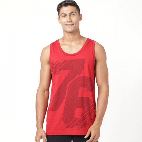 http://43.204.190.18/products/men-red-printed-innerwear-vests