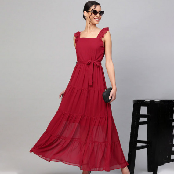 http://43.204.190.18/products/maroon-tiered-maxi-dress